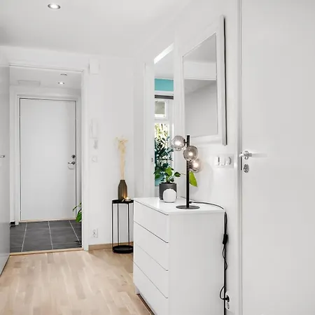 Modern By The Sea - Free Parking Leilighet *