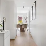 Apartmán Modern By The Sea - Free Parking *